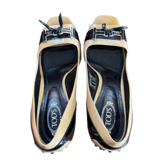 TOD'S Women's Sz 37 US Sz 6.5 Tan & Black Patent Leather Peep Toe Heels - Picture 3 of 15